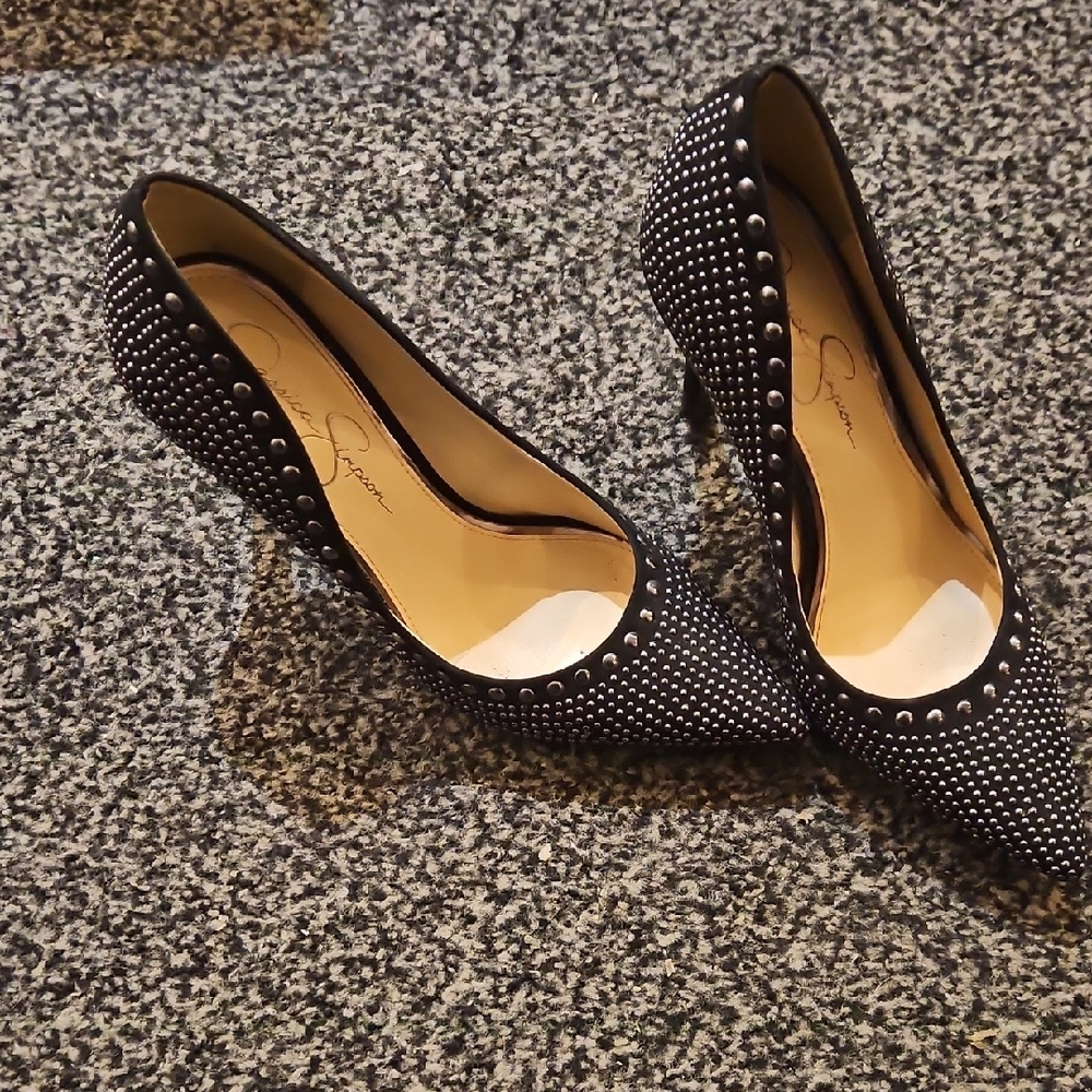 Jessica Simpson Black Classic Heels